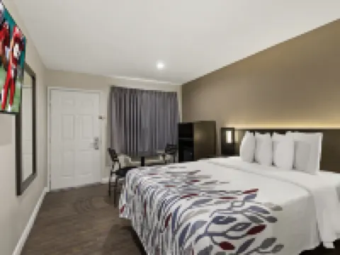 Red Roof Inn Carson - Wilmington, CA Hotels in Wilmington