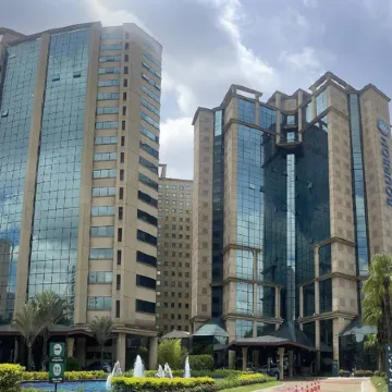 Wyndham Sao Paulo Ibirapuera Convention Plaza Hotel Отели рядом с достопримечательностью «Бизнес-центр Infinity Tower»