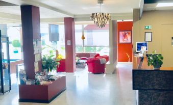 Brit Hotel Magdalena