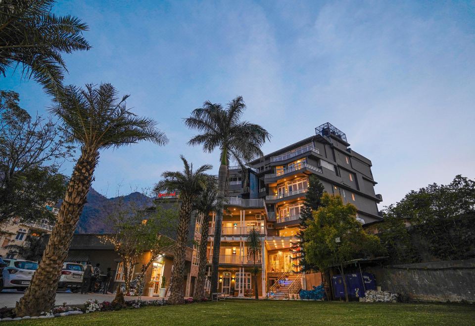 hotel overview picture