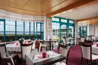Brit Hôtel de l'océan Hotels in Nevez