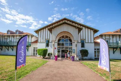 Olydea la Chalosse - Résidence à proximité des thermes de Préchacq-les-Bains Hôtels à : Clermont