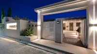 Livinghome Suites - Gym