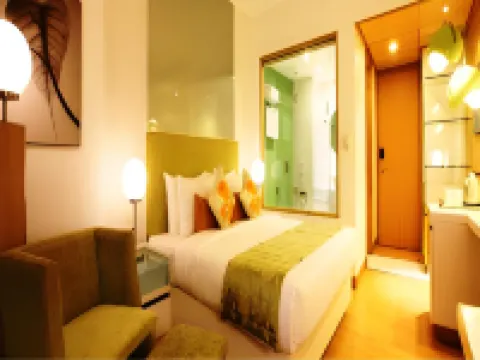 ヨギエグゼクティブ、ナビムンバイ テインのホテル