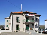 Ferrinho Hôtels à : São Miguel da Guarda