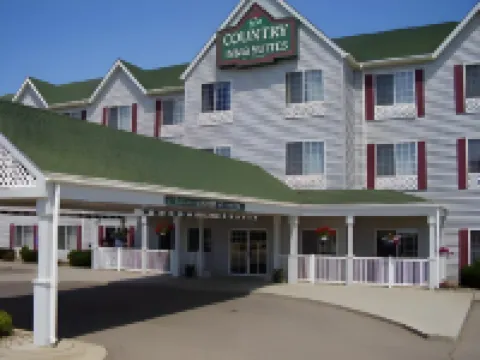 Country Inn & Suites by Radisson, Watertown, SD Hotels in Codington County