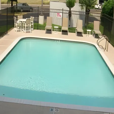 Super 8 by Wyndham Harlingen TX