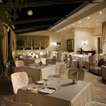 Hotel Federico II Central Palace