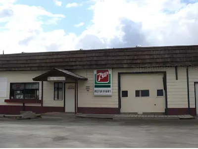 Glacier View Inn Hotel di 