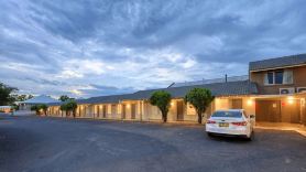Coachman Hotel Motel