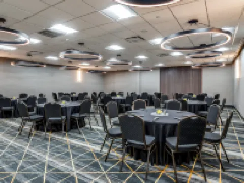 ฮอลิเดย์ อินน์ ดัลลัส มาร์เก็ต เซ็นเตอร์ เลิฟ ฟิลด์ บาย IHG โรงแรมในแดลลัส