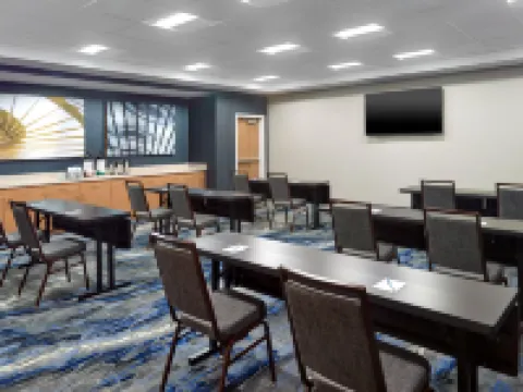 Fairfield Inn & Suites Decatur Hotels in Decatur