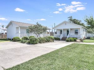 Coast Oaks Cottage 1 1 Bedroom Cottage by Redawning