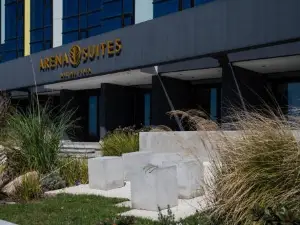 Arena Suites
