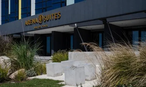 Arena Suites