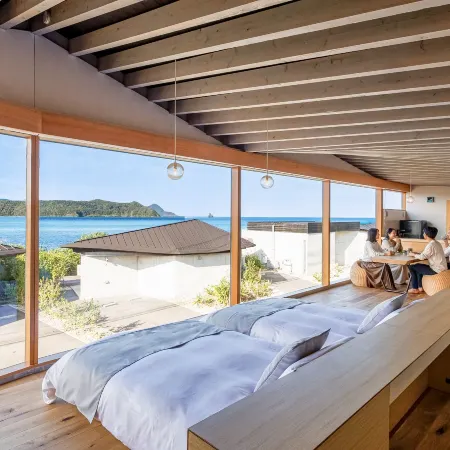Denpaku the Beachfront Mijora
