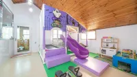 Irang Kids Pool Villa