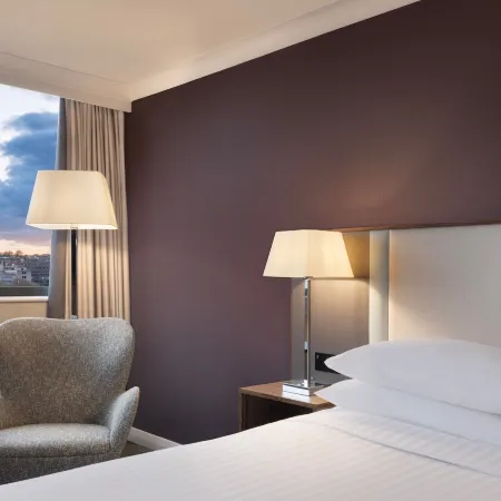 Delta Hotels Bristol City Centre Отели рядом с достопримечательностью «Район Клифтон»