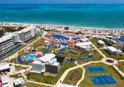 Planet Hollywood Cancun Resort