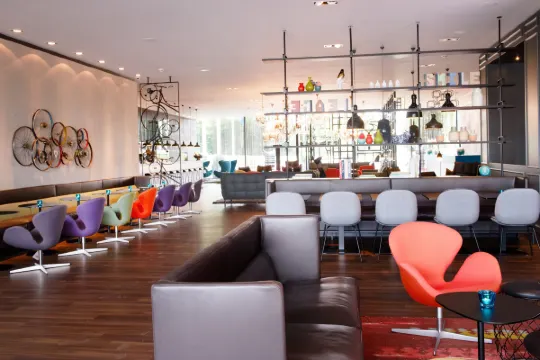 モーテル ワン アムステルダム