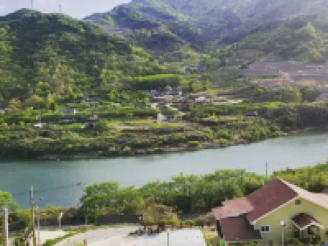 Gurye Deokyeongru Pension Hotels in Gurye