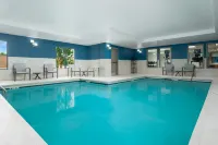 Holiday Inn Express & Suites NEWPORT SOUTH by IHG - Pools