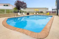 Days Inn by Wyndham Aberdeen - Pools