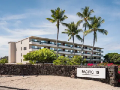 Pacific 19 Kona Hotels in Kailua-Kona