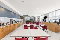 Best Western Plus Montreal East Hotels in Repentigny