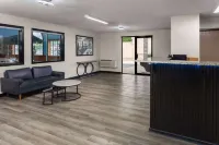 Super 8 by Wyndham Mt. Vernon Hotels in Mount Vernon