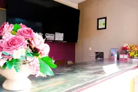 RedDoorz Syariah @ Hotel Dafiz Ananda Ujung Padang Отели в г. Mukomuko City