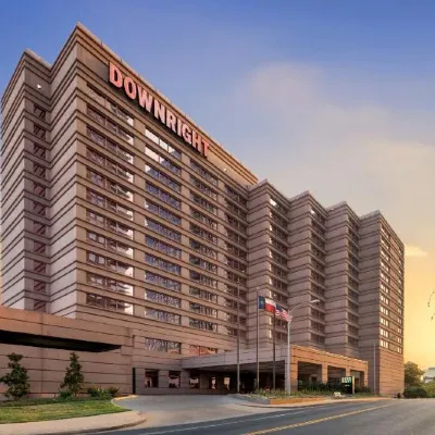 Renaissance Austin Downtown Hotel Hotels near Alamo Park