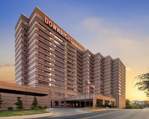 Renaissance Austin Downtown Hotel Hotels near Clark Field