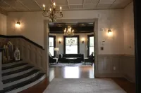Sparrow Grove Manor