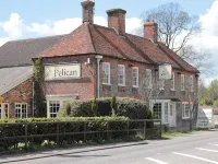 The Pelican Inn Hotels in Hungerford