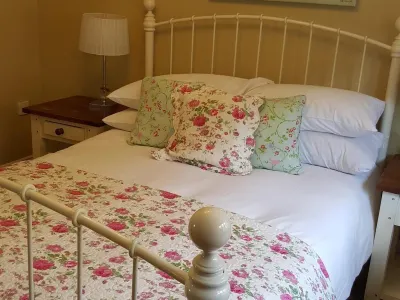 The Natterjack Inn Hotels near Hauser & Wirth Somerset