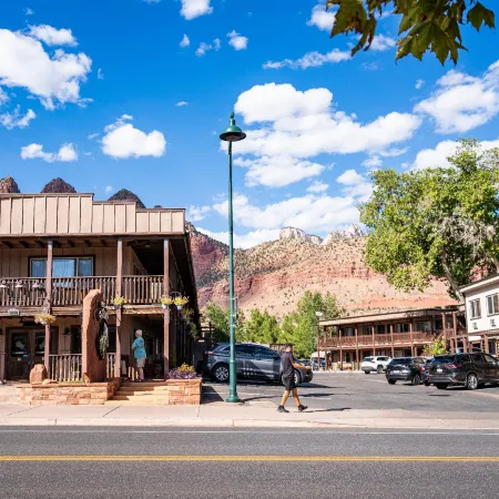 Pioneer Lodge Zion National Park-Springdale