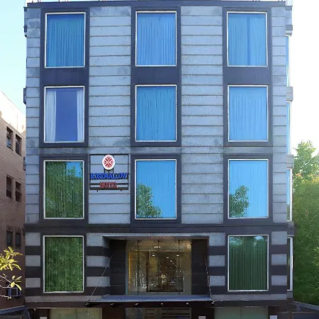 RoseMallow Hotel New Delhi Отели рядом с достопримечательностью «Храм Лотоса»