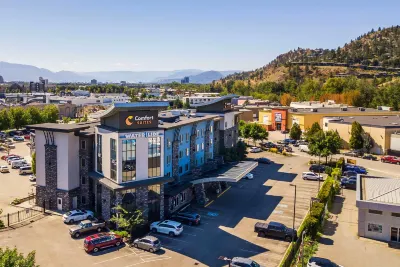 Comfort Suites Hotel in zona Kempf Orchards