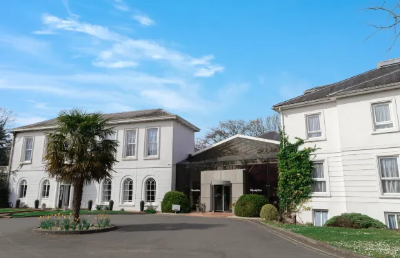 格羅夫莊園酒店