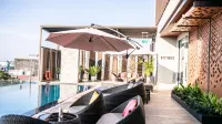Mintra Hotel Vientiane - Swimmingpools