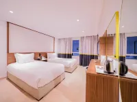 Oum Palace Hotel & Spa Hotels near Marche Central