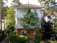 Enjoy our bright apartment - Condos