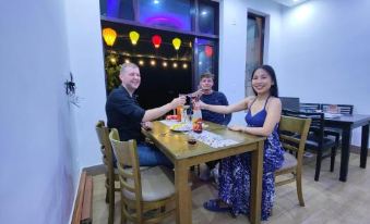 Cham’s Corner Lookout Homestay & Restaurant