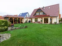 Quaint Apartment in Kuhlungsborn with Garden