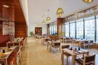 Hilton Garden Inn Lucknow - Breakfast