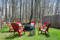 Adorable Cabin. Cozy & comfy. Coffee bar, firepit, horseshoes, hammock, grill