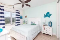 NEW La Vida Margarita 8BD Pool/Spa Cottage w/ Water Views Margaritaville Resort