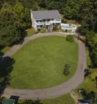 "  in Ground  Salt Water Pool    3 Bedrooms 2Baths "Sleeps 8   1st  Level. - Private Pool