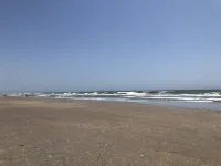 Nice apartment with golf course view in prestigious Brunswick Golf. Fits 4.